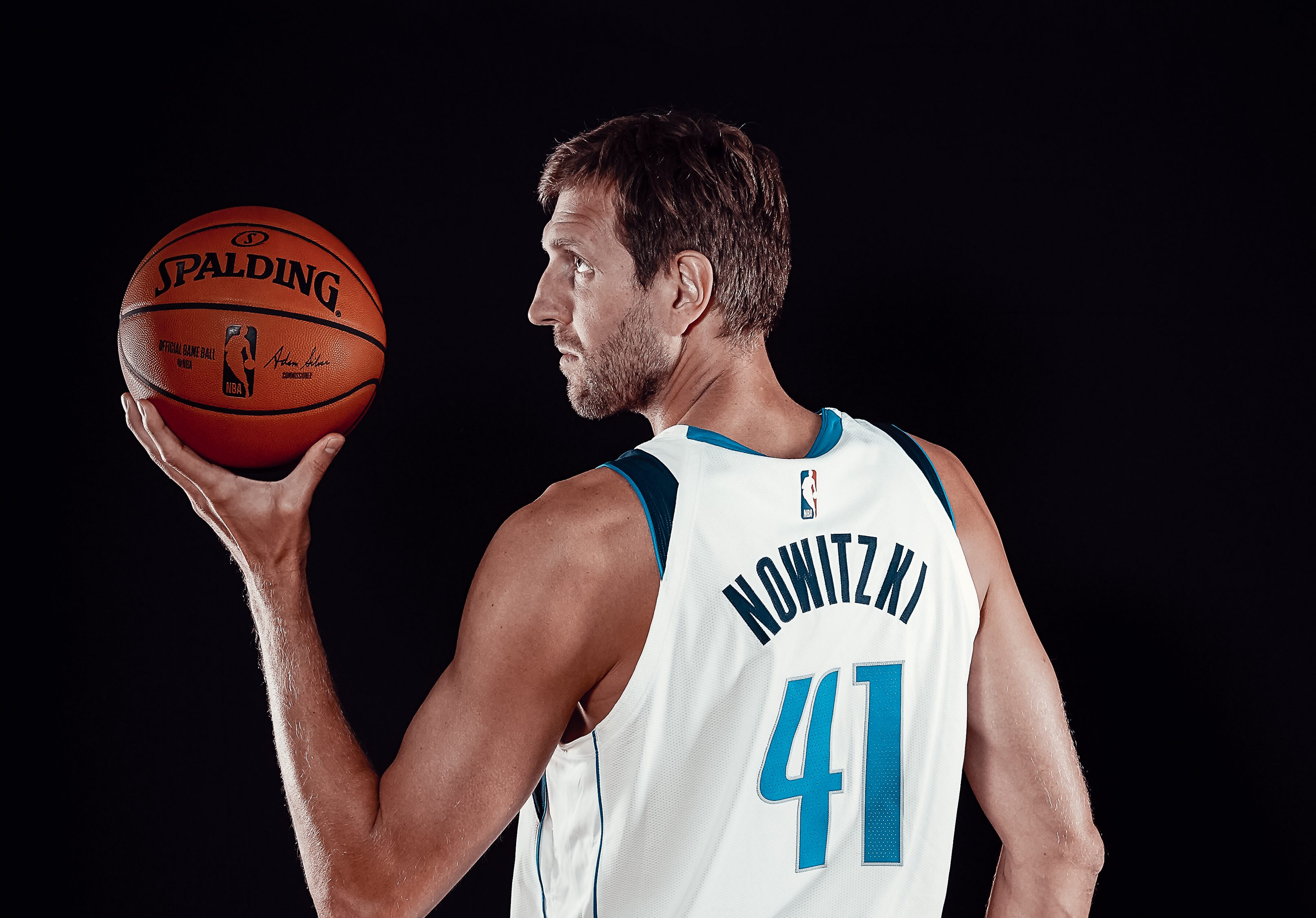 Dallas Mavericks MICHAEL LARK CREATIVE